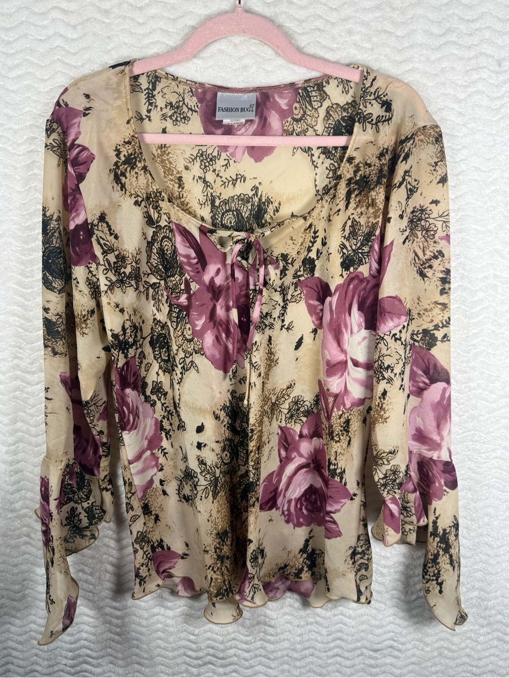 vintage Fashion Bug sheer floral blouse features a whimsical fairycore aesthetic